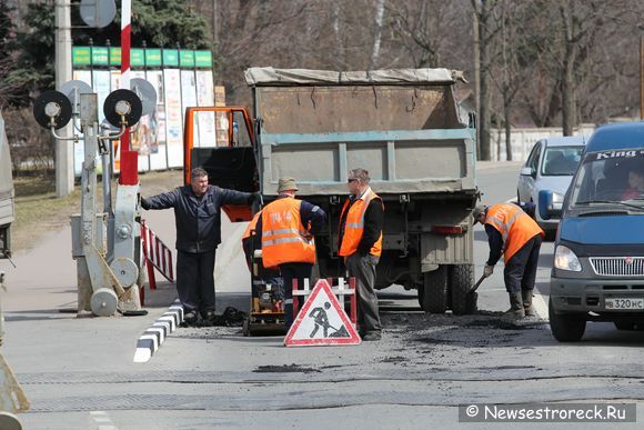 Ремонт железнодорожного переезда в Сестрорецке