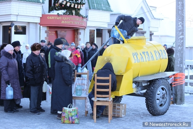 Православные отметили Крещение в Сестрорецке