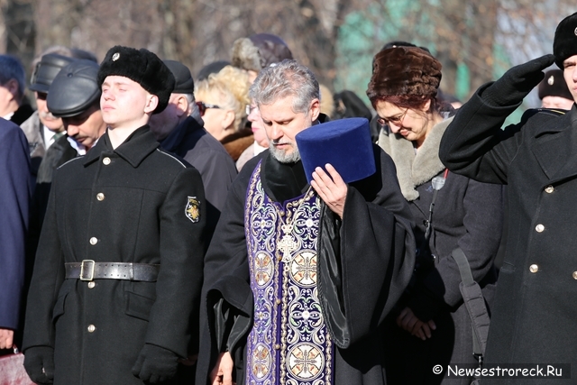 В Сестрорецке отметили День моряка-подводника 2014