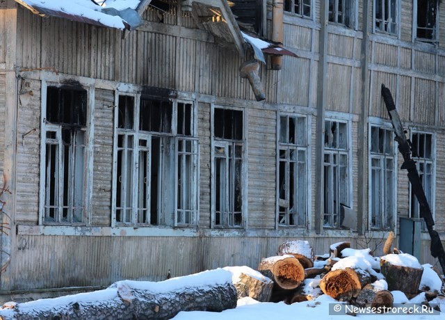 На ул.Мосина снесли старинное здания Алексеевской школы