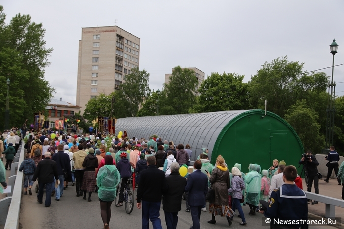 Народный праздник "Троица" прошел в Сестрорецке