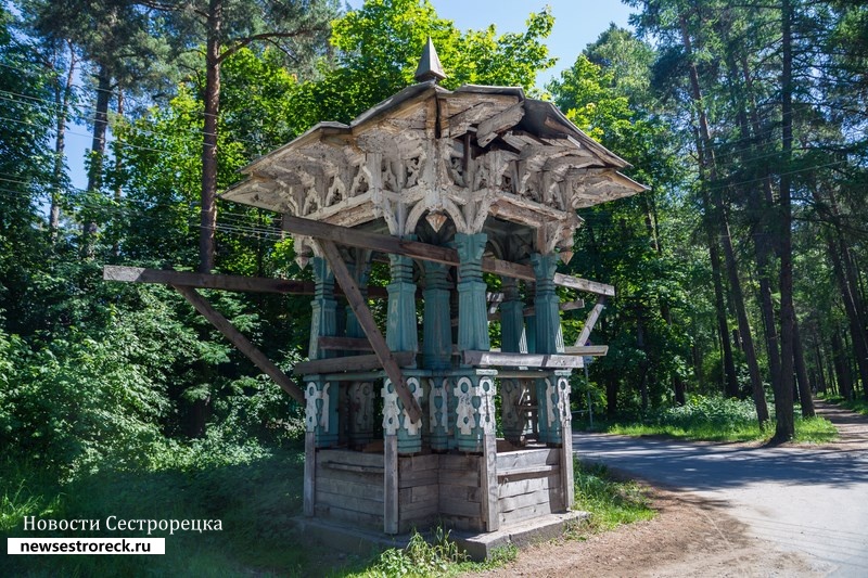 В Сестрорецке разрушается беседка Шаляпина