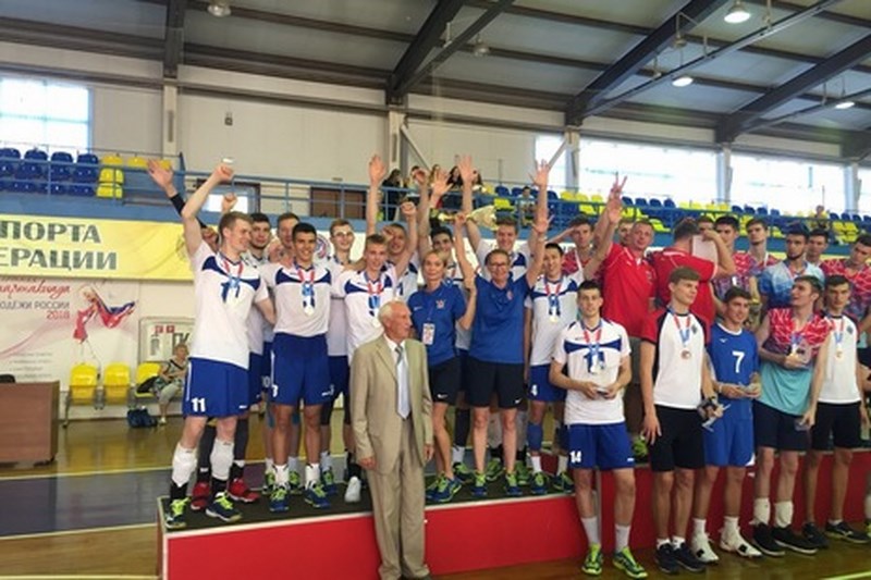 Волейболисты из Сестрорецка стали серебряными призерами молодежной Спартакиады