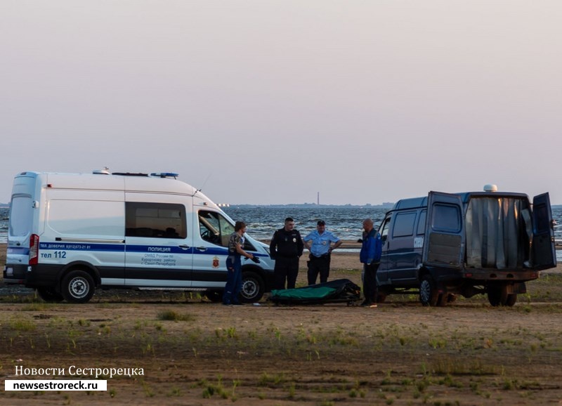 В Сестрорецке из залива выловили тело пенсионерки